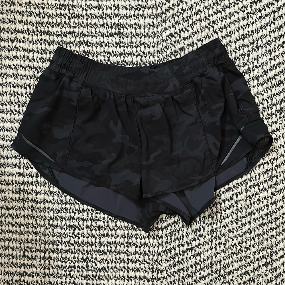 Hotty Hot Lined 2.5” Short